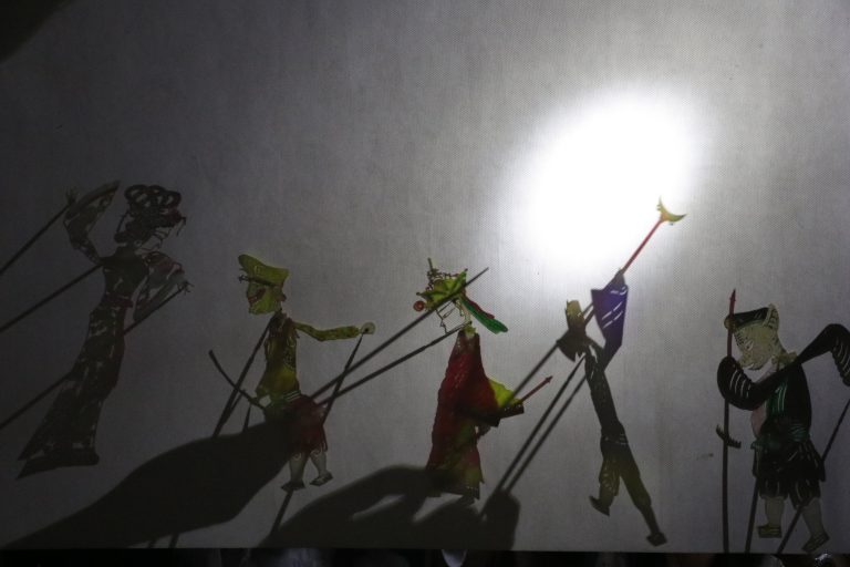 omeida-chinese-shadow-puppetry-1